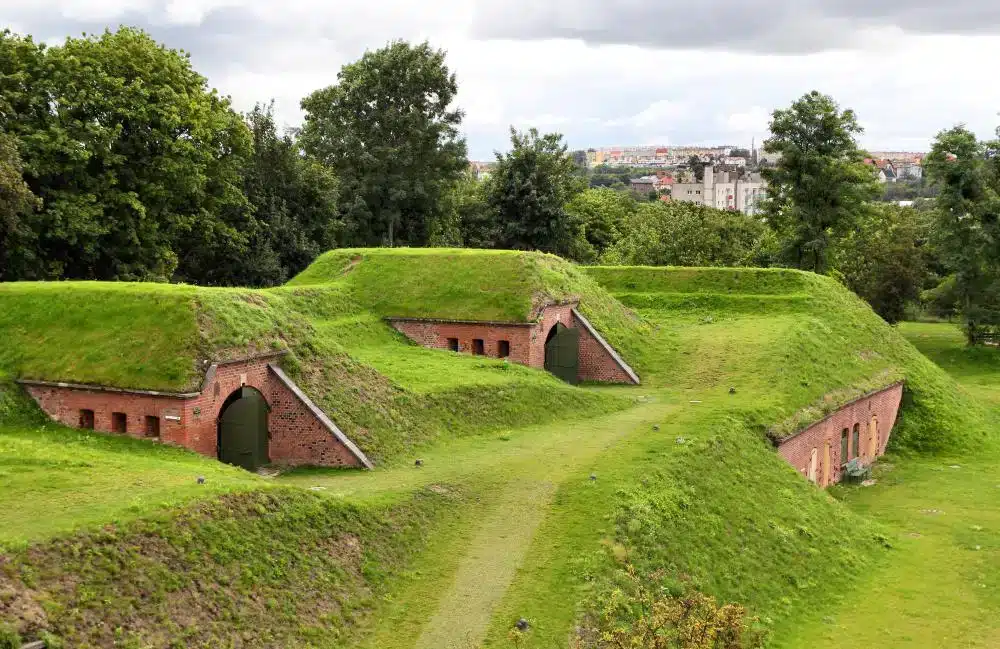 earthsheltered underground homes